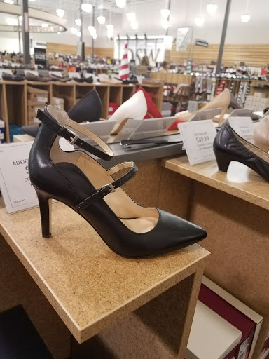 Shoe Store «DSW Designer Shoe Warehouse», reviews and photos, 4100 E Mexico Ave, Denver, CO 80222, USA