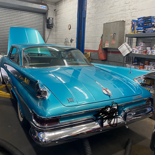 Tire Shop «Nassau Shores Auto», reviews and photos, 5200 Merrick Rd, Massapequa, NY 11758, USA