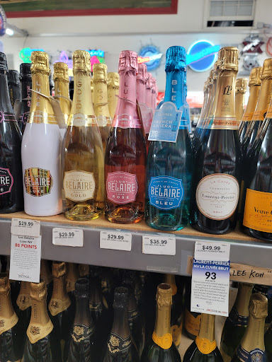 Liquor Store «Reds Package Store», reviews and photos, 270 S Main St, Alpharetta, GA 30009, USA