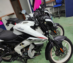 BAJAJ OAXACA MOTOCICLETAS PUEBLO NUEVO photo