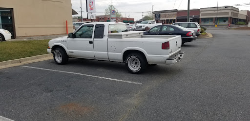 Tire Shop «Discount Tire Store - Atlanta, GA», reviews and photos, 2717 Spring Rd SE, Smyrna, GA 30080, USA