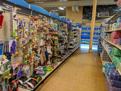 Pet Supply Store «PetSmart», reviews and photos, 5154 Nicholson Ln, Kensington, MD 20895, USA