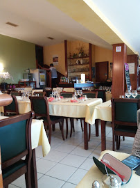 Atmosphère du Hôtel Restaurant Au Grand Large à Ploubazlanec - n°4