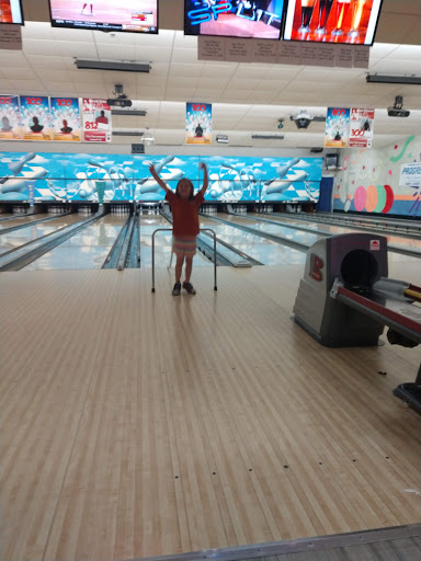 Bowling Alley «Al-Mar Lanes», reviews and photos, 1010 N Main St, Bowling Green, OH 43402, USA