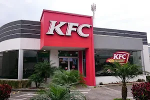 KFC Tibás image