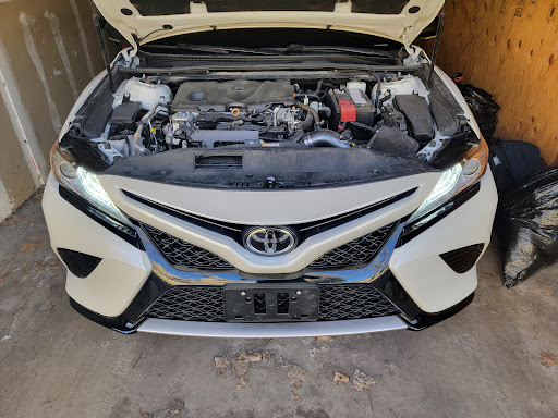 Auto Body Shop «Gerber Collision & Glass», reviews and photos, 205 3rd Ave, Longmont, CO 80501, USA