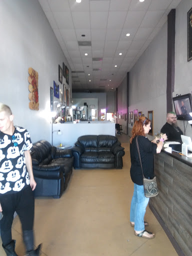 Explore chain link tattoo ideas, creative tattoo ideas in Saint Petersburg, available at Foolish Pride Tattoo Co.