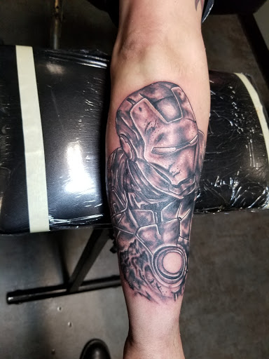 Tattoo Shop «Inkline Private Tattoo Studio», reviews and photos, 470 N Santa Fe Ave, Fountain, CO 80817, USA