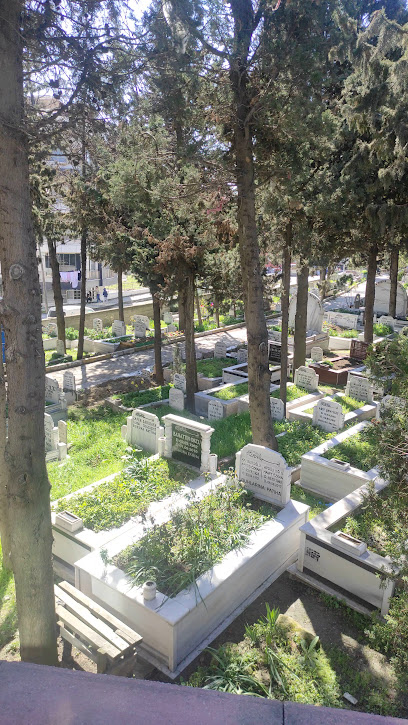 Kavaklı Köyü Mezarlığı