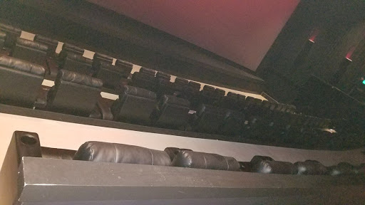 Movie Theater «B&B Theatres Shawnee 18», reviews and photos, 16301 Midland Dr, Shawnee, KS 66217, USA