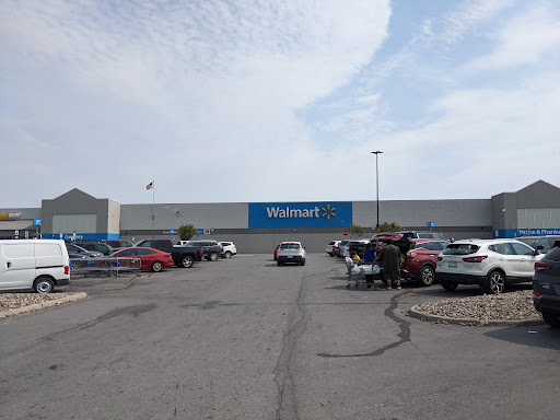 Department Store «Walmart Supercenter», reviews and photos, 5101 SE 14th St, Des Moines, IA 50320, USA