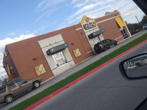 Shopping Mall «McCreless Corner Shopping Center», reviews and photos, 3818 S New Braunfels Ave, San Antonio, TX 78223, USA