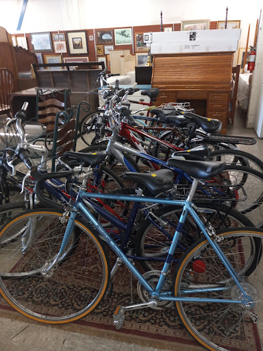 Thrift Store «Thrift Bargain and More», reviews and photos, 1470 N Beale Rd, Marysville, CA 95901, USA