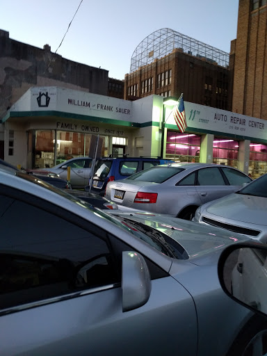 820 S 11th St, Philadelphia, PA 19147, USA