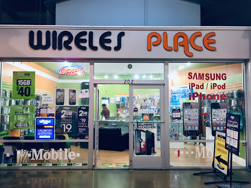 Cell Phone Store «iPhone Repair Plano, iPad, Samsung, Cell Phone Repair», reviews and photos, 240 Legacy Dr #202, Plano, TX 75023, USA