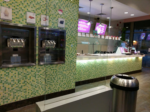 Frozen Yogurt Shop «Yogurtland», reviews and photos, 7211 Plaza Center Dr #140, West Jordan, UT 84084, USA