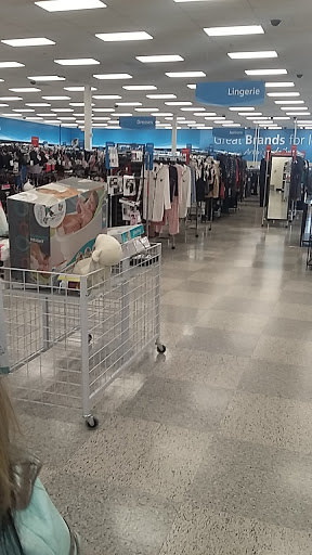 Clothing Store «Ross Dress for Less», reviews and photos, 208 Dunes Plaza, Michigan City, IN 46360, USA