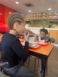 Photo n°88 de CHICKEN'S KING SARCELLES (GARE) à Sarcelles ()