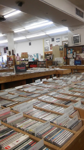 Book Store «Recycled Books Records CDs», reviews and photos, 200 N Locust St, Denton, TX 76201, USA