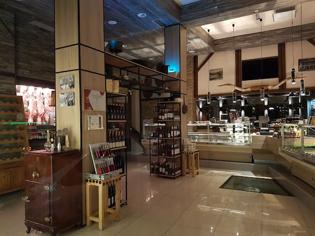 Κουντουριώτου 1, Μελίσσια 151 27