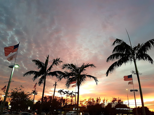 Cadillac Dealer «Ed Morse Bayview Cadillac», reviews and photos, 1240 N Federal Hwy, Fort Lauderdale, FL 33304, USA