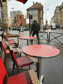 Atmosphère du Restaurant Brasserie la Roseraie à Paris - n°11