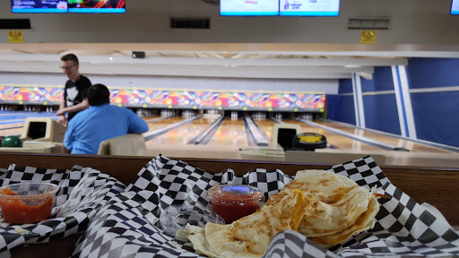 Bowling Alley «Holiday Lanes Bowling Center», reviews and photos, 44 SE 44th St, Oklahoma City, OK 73129, USA