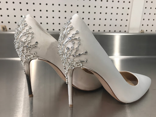 Dry Cleaner «Wooven Dry Cleaning and Wash & Fold», reviews and photos, 2300 W Copans Rd #3, Pompano Beach, FL 33069, USA