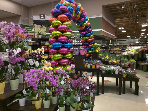 Grocery Store «Kroger», reviews and photos, 5161 Hampsted Village Center Way, New Albany, OH 43054, USA