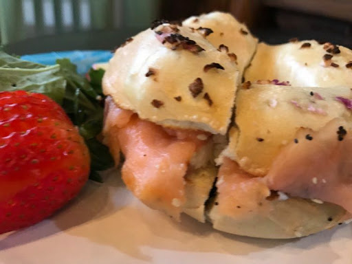 Cafe «New York Bagel Cafe», reviews and photos, 14423 1/2 Ventura Blvd, Sherman Oaks, CA 91423, USA