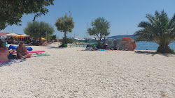 Beach Kamp, Kastel Gomilica'in fotoğrafı ve yerleşim