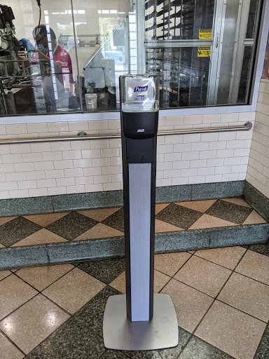 Bakery «Krispy Kreme Doughnuts», reviews and photos, 8517 NE Andresen Rd, Vancouver, WA 98665, USA