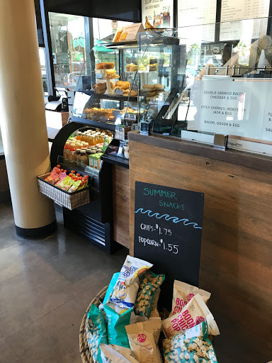 Shopping Mall «Laurelwood Shopping Center», reviews and photos, 1206 W Hillsdale Blvd, San Mateo, CA 94403, USA