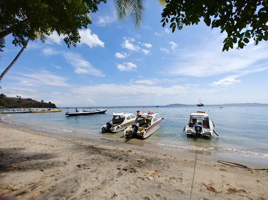 Mentigi beach