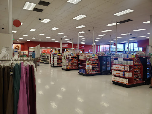 Department Store «Target», reviews and photos, 605 Boston Post Rd E, Marlborough, MA 01752, USA