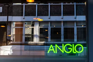 Anglo image