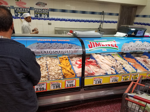 Shopping Mall «Lynn Plaza Shopping Center», reviews and photos, 520-600 W Dundee Rd, Wheeling, IL 60090, USA