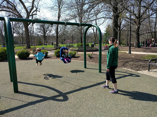 Community Center «Kirkwood Community Center», reviews and photos, 111 S Geyer Rd, Kirkwood, MO 63122, USA