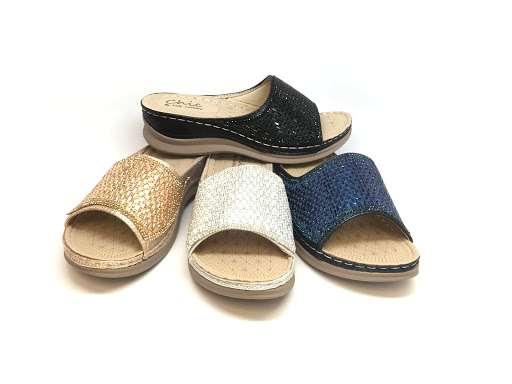 Shoe Store «Signature Shoes», reviews and photos, 271 Westwood Ave, Westwood, NJ 07675, USA