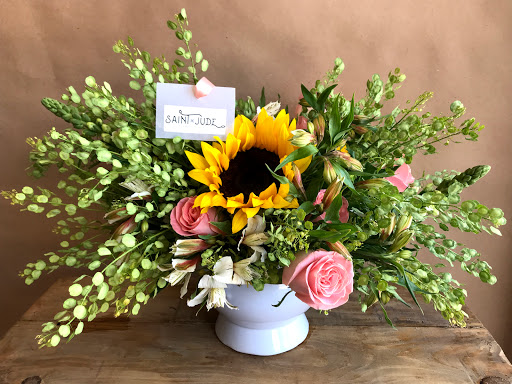 Saint Jude diseño floral + globistería – Abasolo