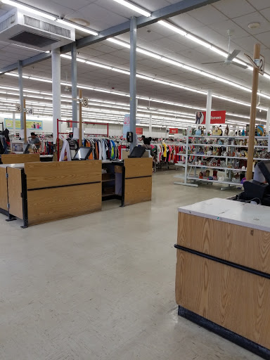 Thrift Store «Unique Thrift Store», reviews and photos, 12211 Veirs Mill Rd, Silver Spring, MD 20906, USA