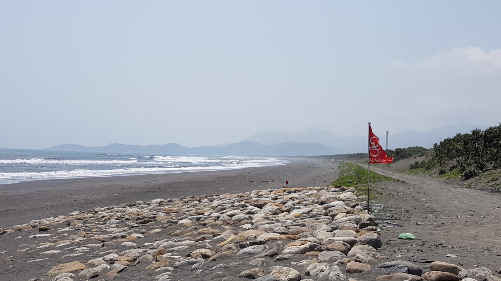 Ching Shui Beach photo #7