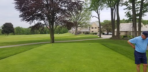 Private Golf Course «Blue Mound Golf and Country Club», reviews and photos, 10122 W North Ave, Wauwatosa, WI 53226, USA