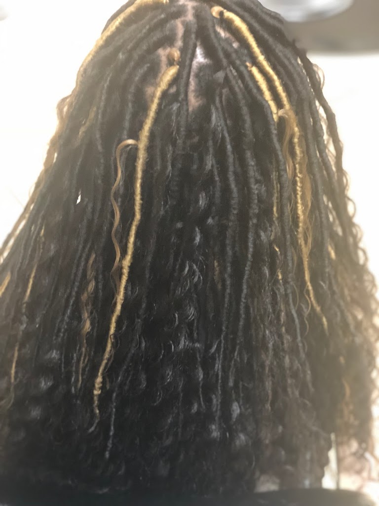 Mimi's African Hair Braiding 21234