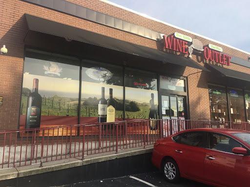 Wine Store «Wine Outlet», reviews and photos, 10 Meadowlands Pkwy, Secaucus, NJ 07094, USA