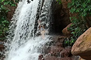 cascada Cañon De Las Iguanas image