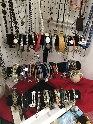 Thrift Store «Warren County Habitat for Humanity ReStore», reviews and photos