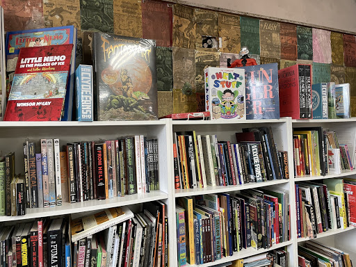 Comic Book Store «Bizarro-Wuxtry Comics, Toys, & Stuff», reviews and photos, 225 College Ave, Athens, GA 30601, USA