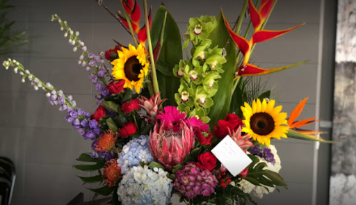 Florist «Brickell Avenue Flowers & Gifts», reviews and photos, 701 Brickell Ave, Miami, FL 33131, USA