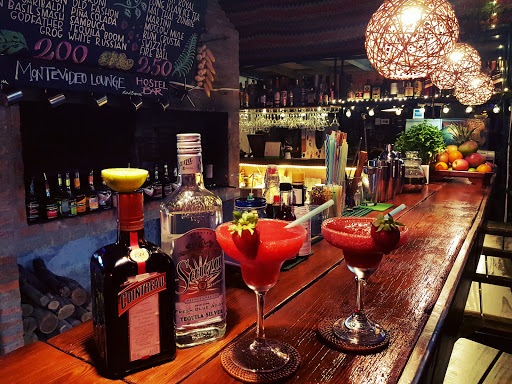 MLH Bar (Montevideo Lounge Hostel)